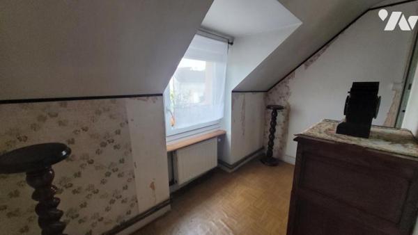 SABLE SUR SARTHE-MAISON DE VILLE-REF:VDL2118