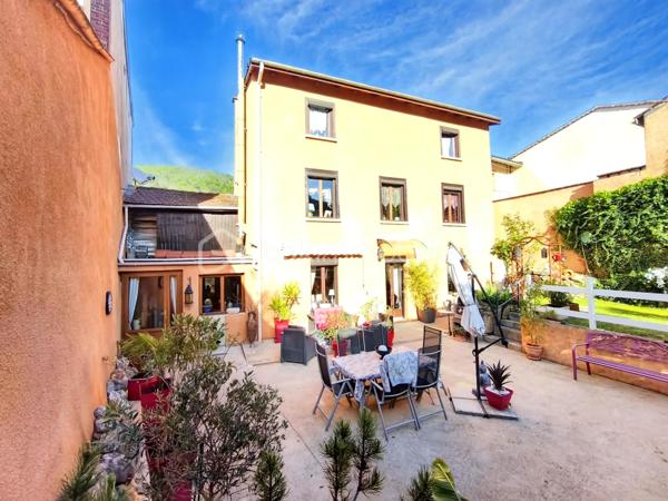 Maison en pierre de 198 m²