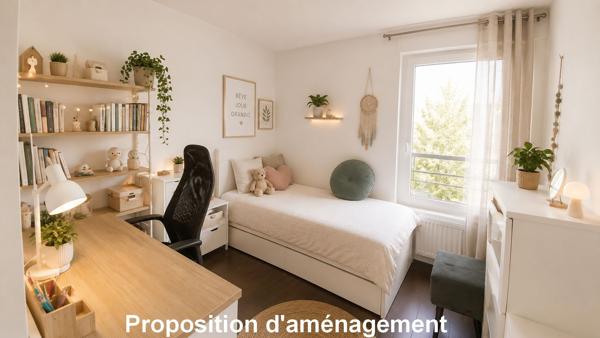 Bel appartement de 4 pièces en centre ville avec balcon, box et cave
