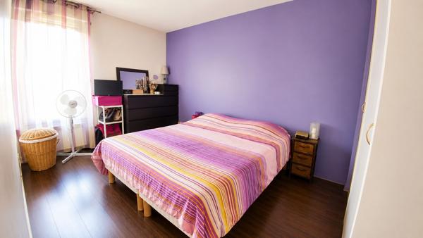 Bel appartement de 4 pièces en centre ville avec balcon, box et cave
