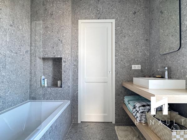 Maison La Flotte 4 pièce(s) 131 m2