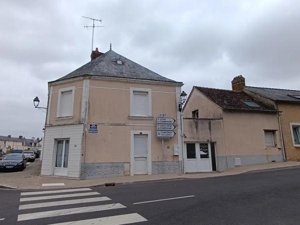 IMMEUBLE 3 LOTS CENTRE VILLAGE