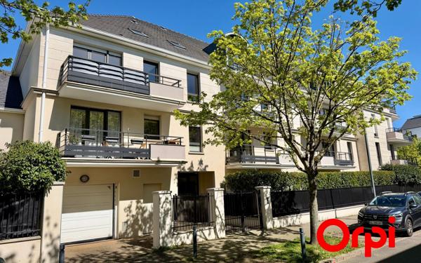 Appartement à vendre    4 pièces •  Montigny-le-Bretonneux
