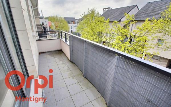 Appartement à vendre    4 pièces •  Montigny-le-Bretonneux