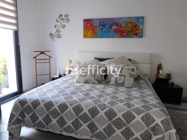 Maison 5 pièces - 102 m² Exclusivité efficity