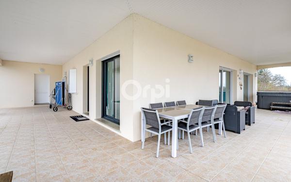 Maison à vendre    6 pièces • 200 m2 Couzeix