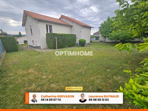 Maison à vendre 4 chambres- 2 garages- terrain 767 m2- LA ROCHE BLANCHE (63670)