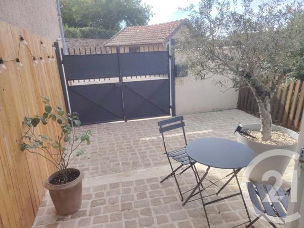 Maison à vendre  4 pièces - 78 m 2   GIVORS  - 69