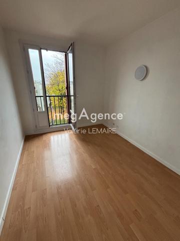 Appartement à BRIE-COMTE-ROBERT, 77170 - 4 pièces 74m²