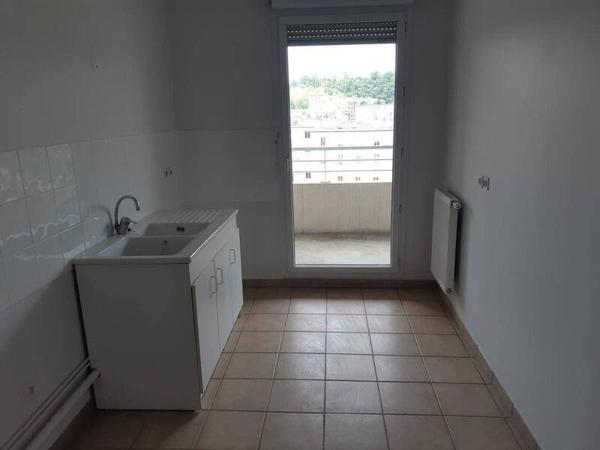 Appartement 3 pièces                                        - 69009 Lyon 9e  Arrondissement Réf : 5444