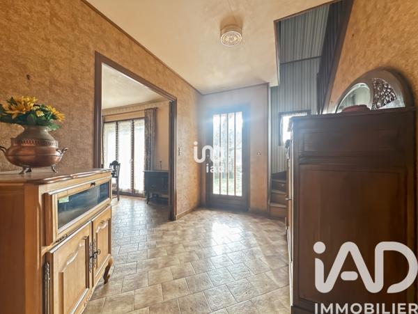 Maison à vendre 6 pièces 157 m² Villeneuve-sur-Yonne