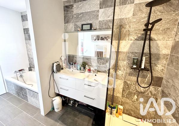 Maison à vendre 5 pièces 118 m² Nîmes
