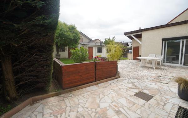 Maison à vendre    5 pièces • 131 m2 Villeparisis