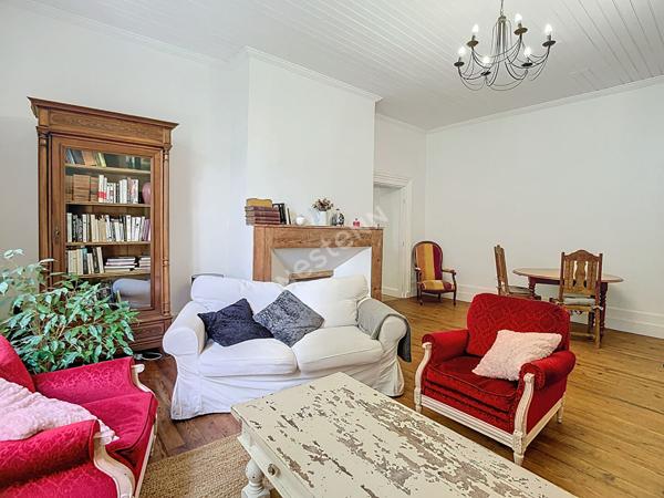 Maison de charme à vendre à Nérac - Un havre de verdure sur 37 000 m²