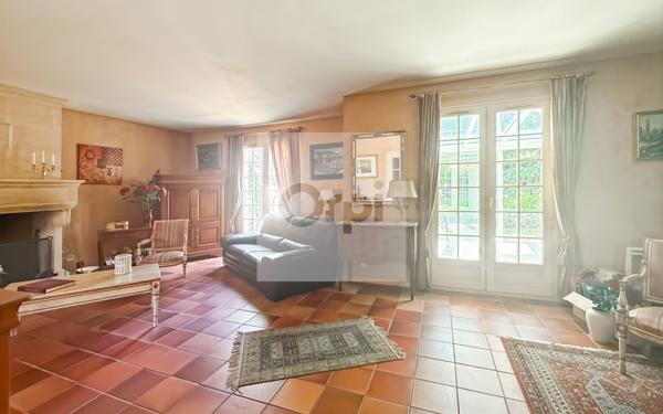 Maison à vendre    7 pièces •  Argenteuil