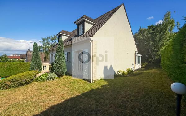 Maison à vendre    7 pièces •  Argenteuil