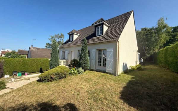 Maison à vendre    7 pièces •  Argenteuil