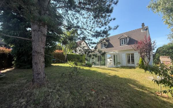 Maison à vendre    7 pièces •  Argenteuil