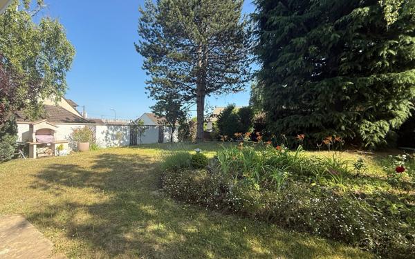 Maison à vendre    7 pièces •  Argenteuil