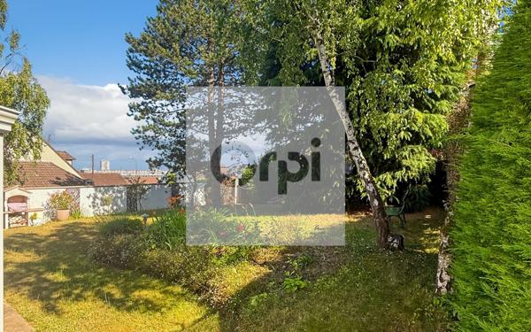 Maison à vendre    7 pièces •  Argenteuil