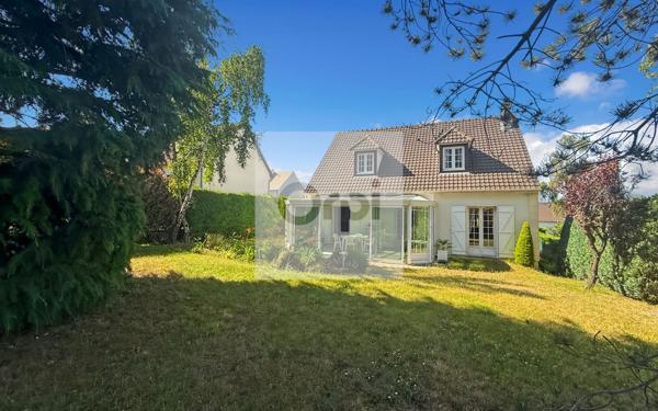 Maison à vendre    7 pièces •  Argenteuil