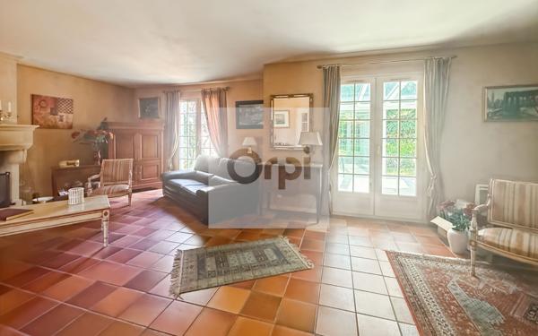 Maison à vendre    7 pièces •  Argenteuil