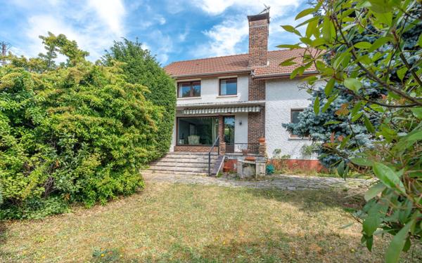 Maison à vendre    5 pièces • 150 m2 Ormesson-sur-Marne
