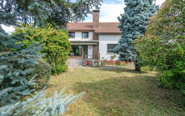 Maison à vendre    5 pièces • 150 m2 Ormesson-sur-Marne