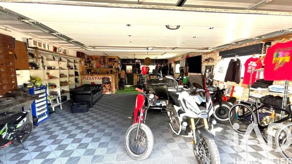 Maison à vendre 205 m² Roquebrune-sur-Argens