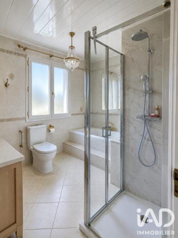 Maison (prestige) à vendre 5 pièces 140 m² Saint-Pierre-en-Faucigny