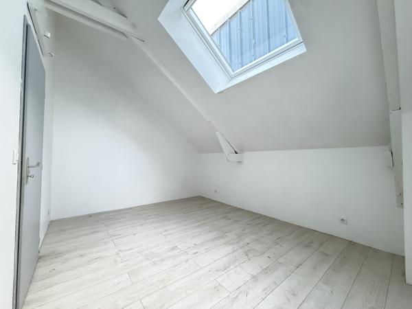 APPARTEMENT « LA TROPÉZIENNE » 78 M² SOUS LES TOITS DE SAINT-PATERN