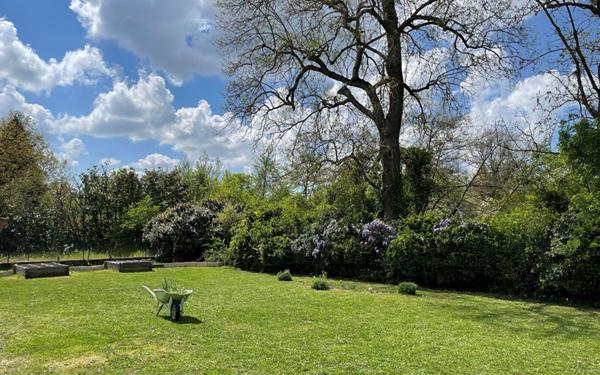 Maison à vendre    8 pièces • 158 m2 Tournefeuille
