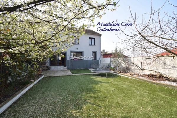 Maison familiale récente 160m² + sous-sol complet – jardin – 6 chambres – DPE B – Métro Ligne 14