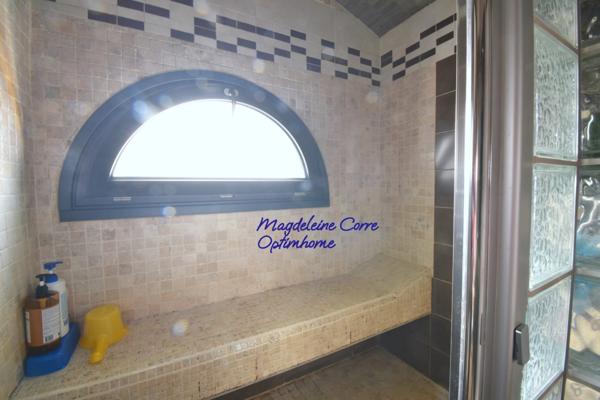 Maison familiale récente 160m² + sous-sol complet – jardin – 6 chambres – DPE B – Métro Ligne 14