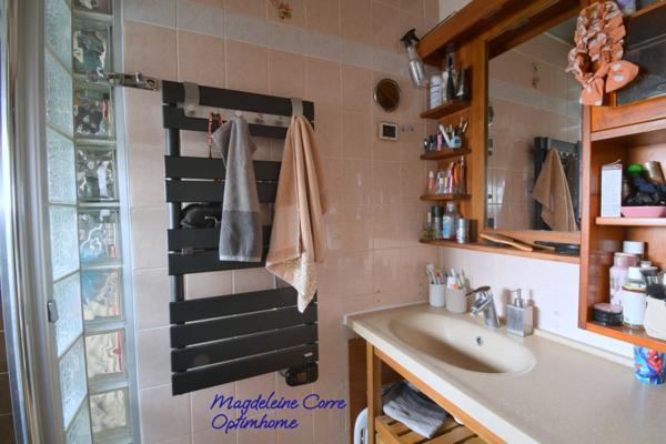 Maison familiale récente 160m² + sous-sol complet – jardin – 6 chambres – DPE B – Métro Ligne 14