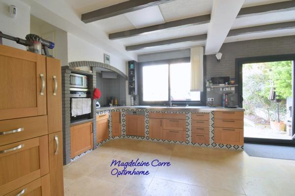 Maison familiale récente 160m² + sous-sol complet – jardin – 6 chambres – DPE B – Métro Ligne 14