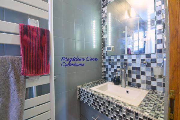 Maison familiale récente 160m² + sous-sol complet – jardin – 6 chambres – DPE B – Métro Ligne 14