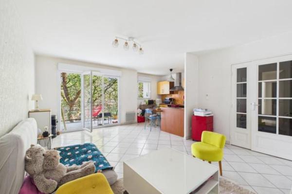 Vente - Appartement 3 pièces 67 m 2 SAINT HERBLAIN (44800)