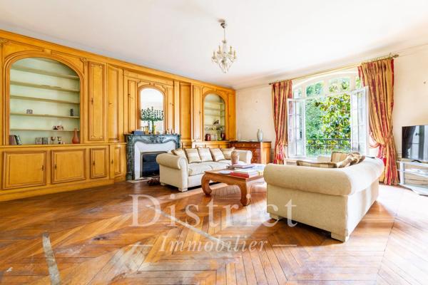 # Appartement – 246m² – Paris 16ème