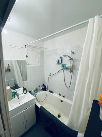 Clermont-Ferrand, Appartement de 66 m 2 de 560 € CC