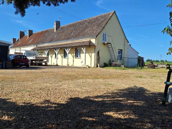 Vente / Longère à Noyant-Villages (49490)