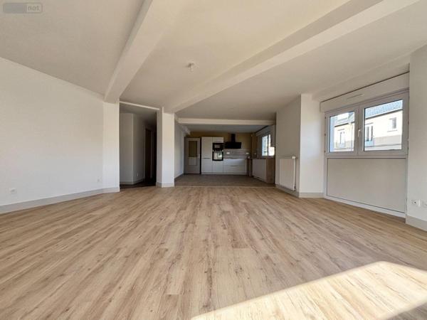 Appartement à louer à Fougères en Ille-et-Vilaine (35300), ref : 1352