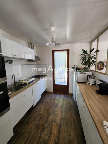 Maison à VILLEFARGEAU, 89240 - 7 pièces 143m²