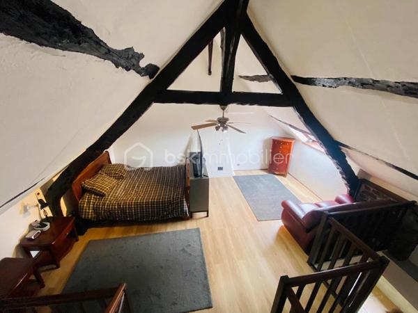 Maison en pierre de 201 m²