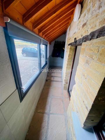 Maison en pierre de 201 m²