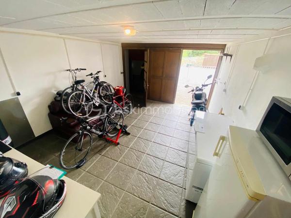 Maison en pierre de 201 m²