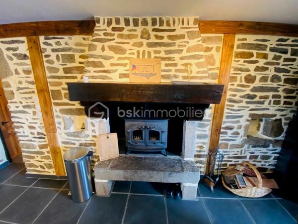 Maison en pierre de 201 m²