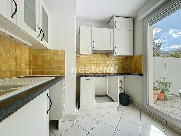 ISSY LES MOULINEAUX - Vente Appartement traversant 4 pièces de 84,61 m² avec une terrasse