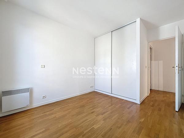 ISSY LES MOULINEAUX - Vente Appartement traversant 4 pièces de 84,61 m² avec une terrasse