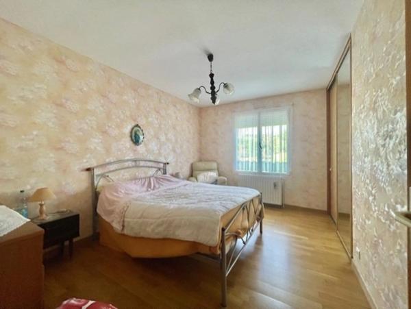 Maison à vendre 5 pièces OBJAT (19)